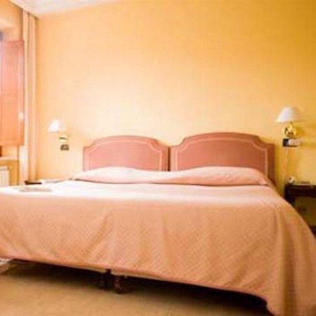 Hotel Italia Fiuggi Kültér fotó